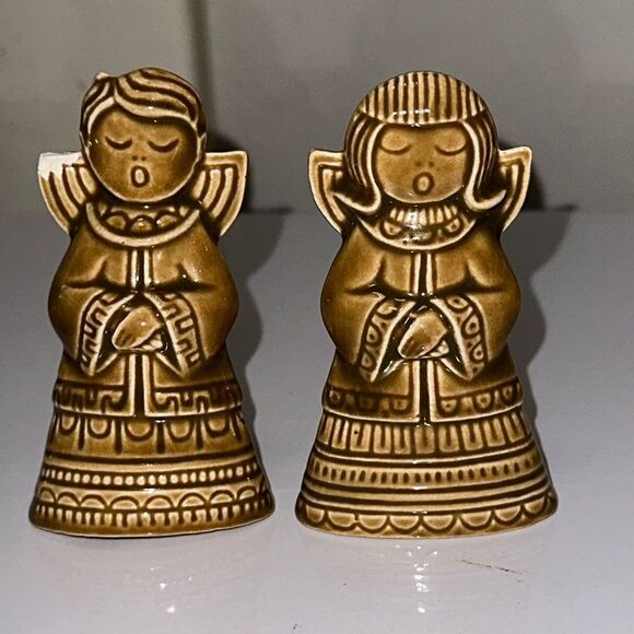 Vintage mid century golden tan set of boy & girl singing ceramic angels - Picture 1 of 7